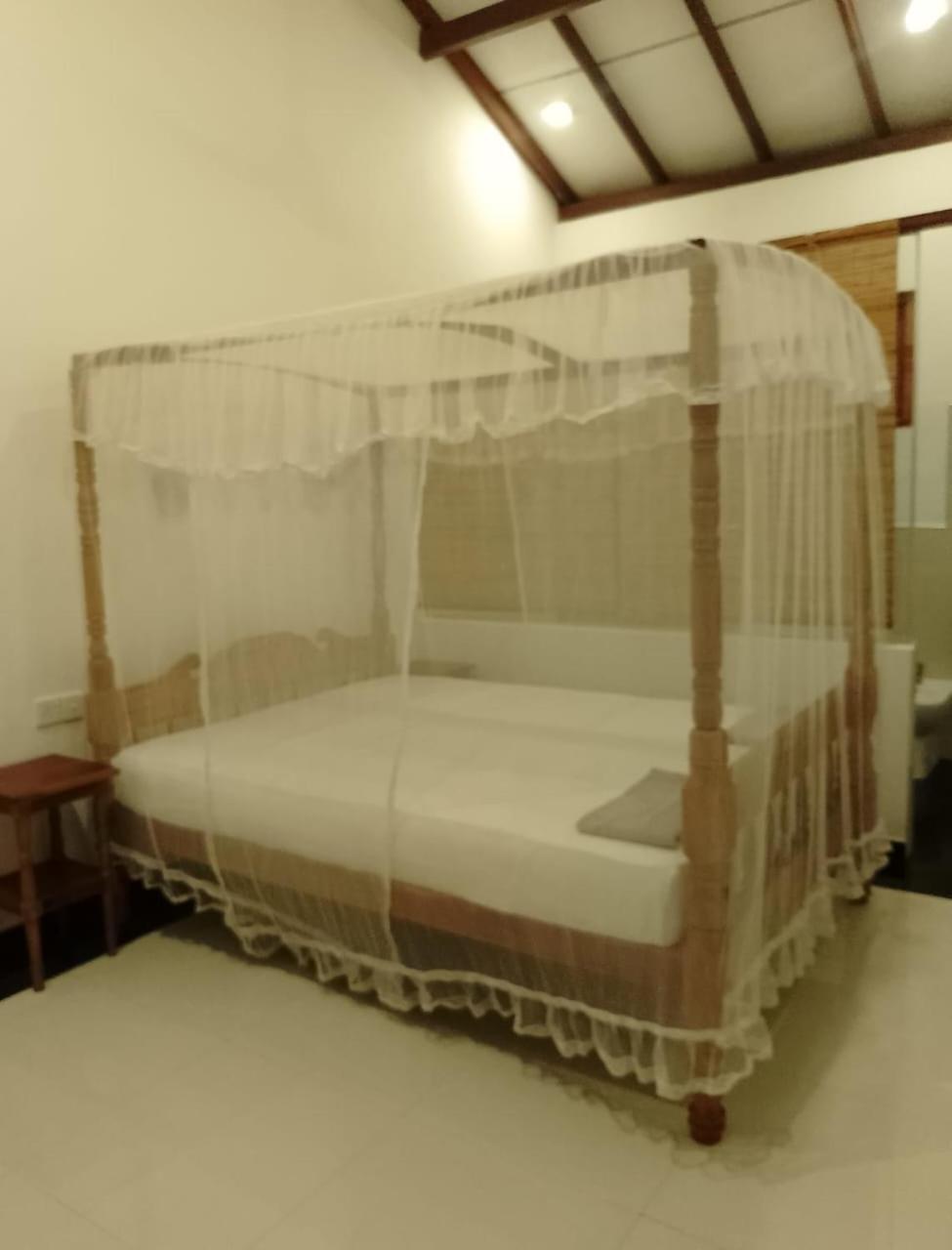 Skywalker Guest House Weligama Exterior photo
